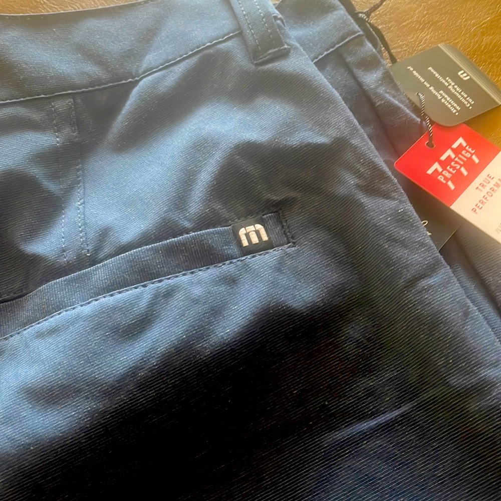 Men’s TM blue shorts 32